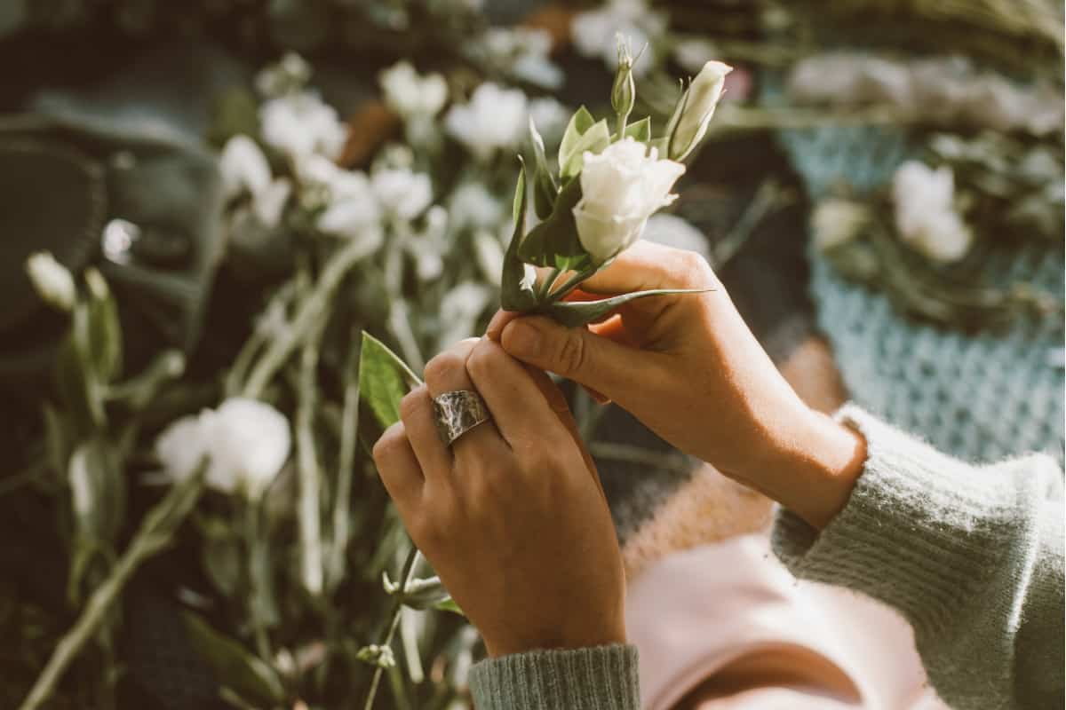 Wedding bliss tips for ordering fresh flowers for your big day Daily